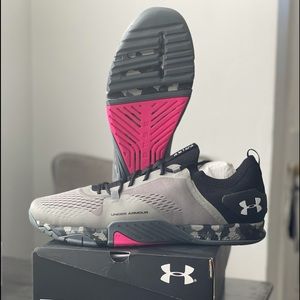 Under Armour TriBase Reign 2 Size 13